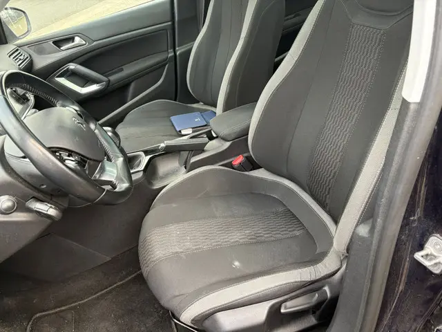 Peugeot 308 SW 1.2 PureTech Style 2016 Benzine 8