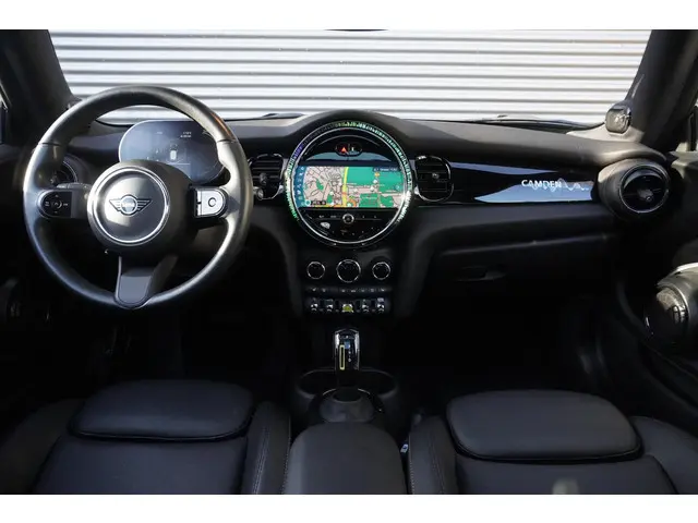 MINI Electric Cooper SE 2023 Elektrisch 9