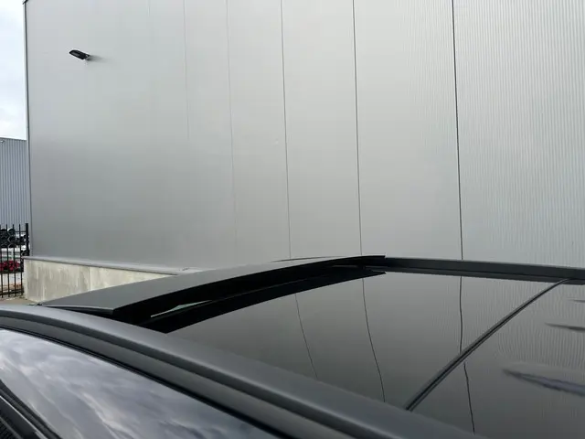 Mercedes-Benz GLC 300d 4MATIC AMG Pakket 2019 Diesel 18