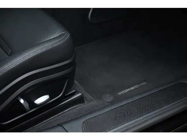 Porsche Panamera Sport Turismo 4 3.0 2017 Benzine 36