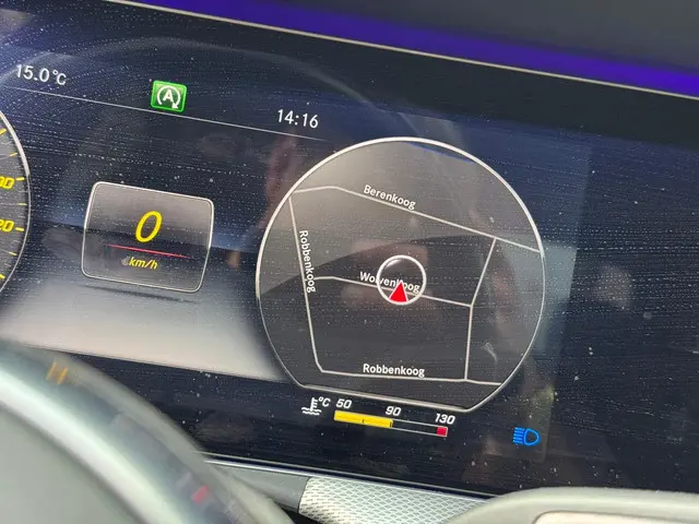 Mercedes-Benz E-Klasse 200 Premium Plus 2019 Benzine 27