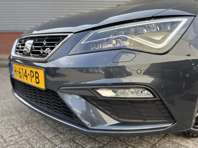 SEAT Leon 1.5 TSI FR Ultimate Edition 2020 Benzine 27