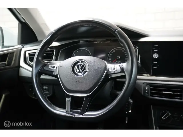Volkswagen Polo 1.0 TSI Comfortline 2021 Benzine 13