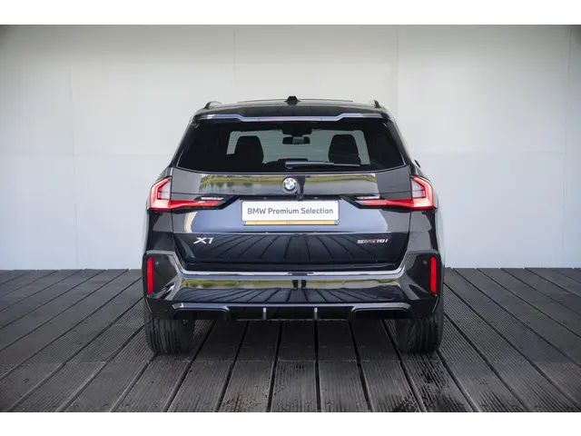 BMW X1 18i sDrive Aut. 2024 Benzine 5
