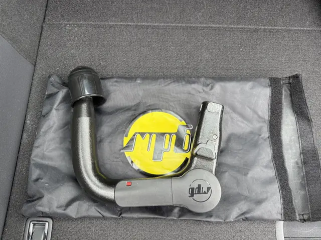 Hyundai IONIQ Premium EV 2017 Elektrisch 24