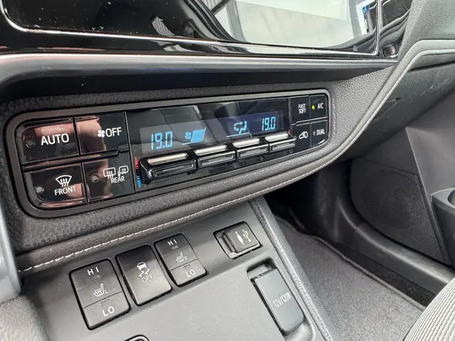 Toyota Auris 1.8 Hybrid Lease Pro 2016 Hybride Benzine 21