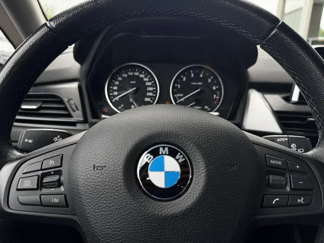 BMW 2 Serie Active Tourer 218i Executive 2017 Benzine 3