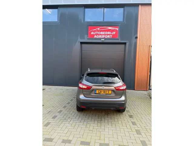Nissan QASHQAI 1.2 Connect Edition 2015 Benzine 4