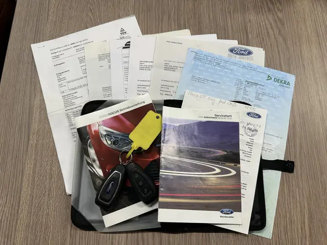 Ford Focus 2.0 EcoBoost 250PK ST-3 2014 Benzine 36