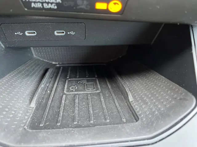 SEAT Ibiza 1.0 EcoTSI FR Business Connect 2023 Benzine 14
