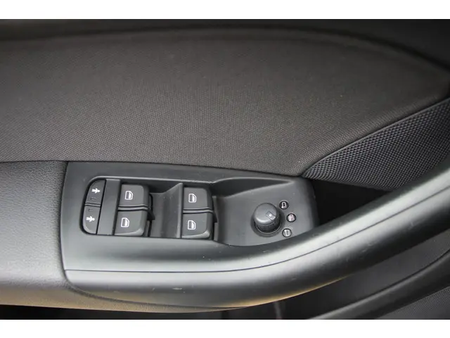 Audi Q3 1.4 TFSI 2014 Benzine 12