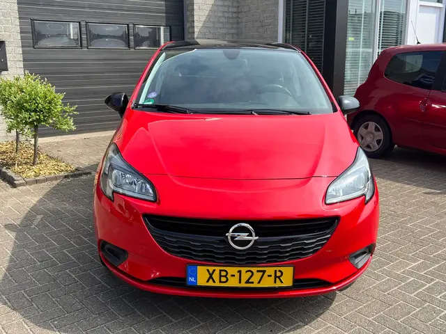 Opel Corsa 1.4 Black Edition *Airco*LM velgen* 2018 Benzine 2