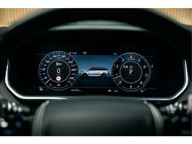 Land Rover Range Rover Sport P575 SVR 2022 Benzine 31