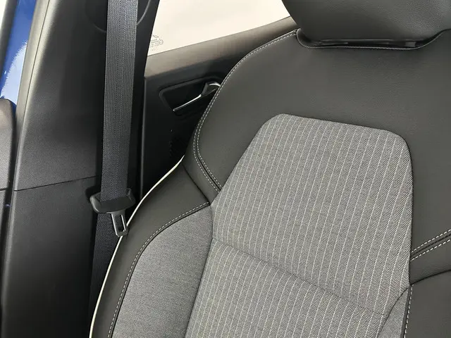 Renault Clio 1.0 TCe 90 Techno 2025 Benzine 30