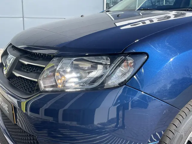 Dacia Sandero 0.9 TCe 10th Anniversary 2016 Benzine 22