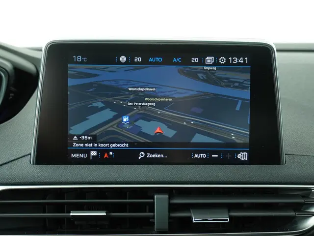 Peugeot 3008 1.6 e-THP GT Line 2018 Benzine 18