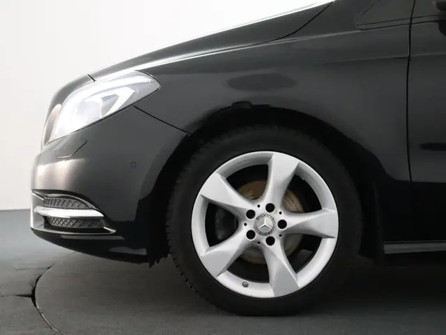 Mercedes-Benz B-Klasse 180 Ambition 2014 Benzine 12