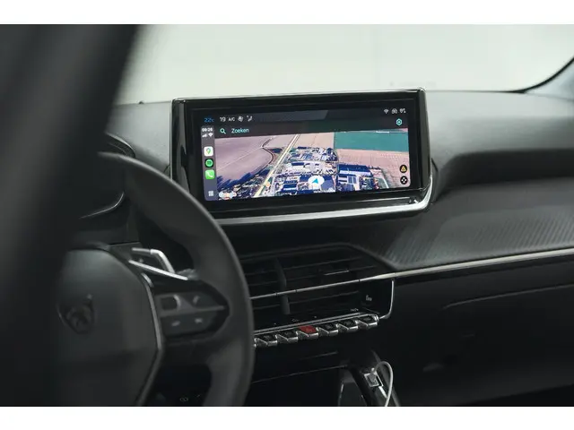 Peugeot 208 Hybrid 100 e-DCS6 Allure 2024 Benzine 60