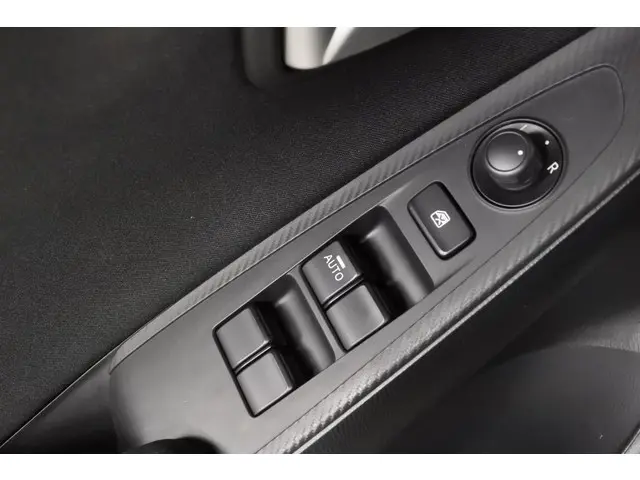 Mazda 2 1.5 90pk Dynamic+ 2018 Benzine 11