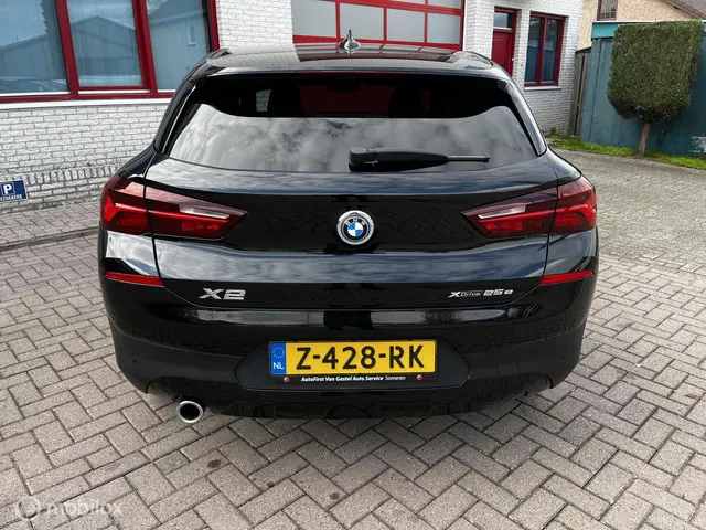 BMW X2 xDrive25e High Executive 2023 Hybride Benzine 6