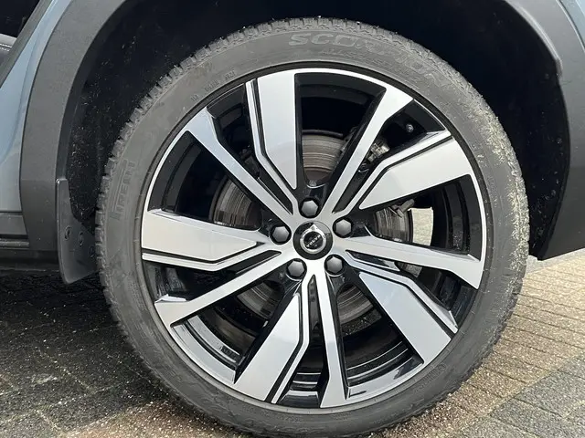 Volvo XC40 Recharge Pro 2022 Elektrisch 4