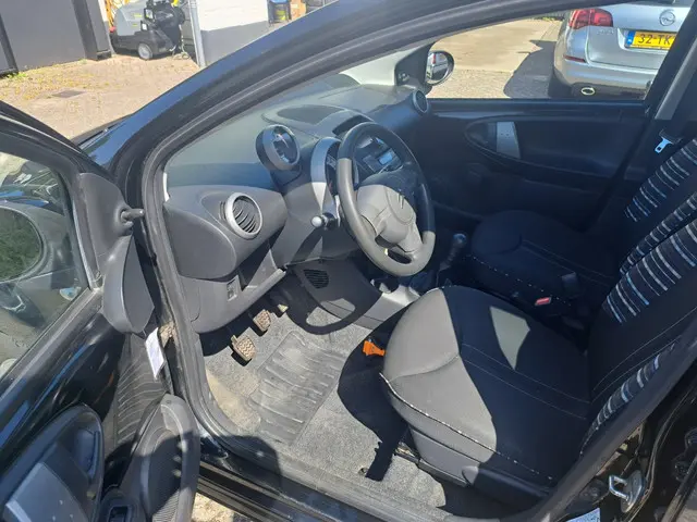 Citroën C1 1.0 First Edition 2012 Benzine 7