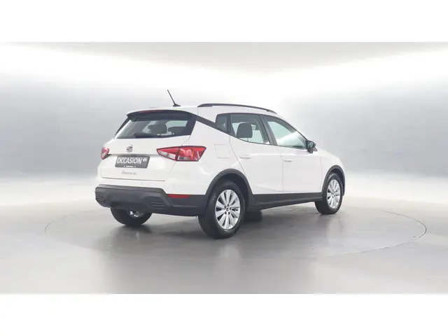 SEAT Arona 1.0 TSI 95pk Style 2023 Benzine 2