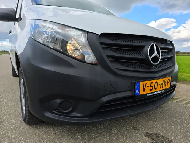 Mercedes-Benz Vito 116 CDI Lang L2 H1 2022 Diesel 10