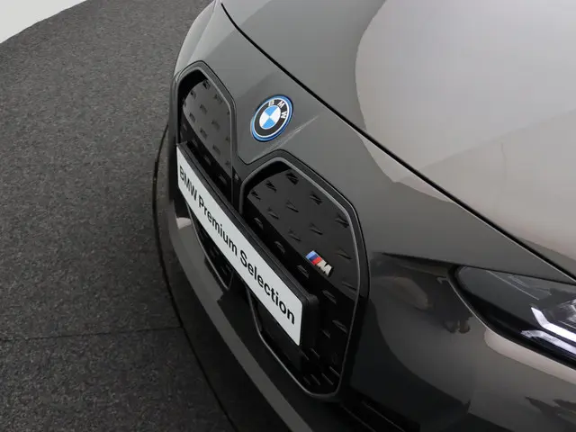 BMW i4 M50 2024 Elektrisch 6