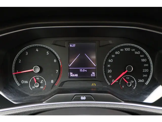 Volkswagen T-Roc 1.5 TSI Style Business 2018 Benzine 4