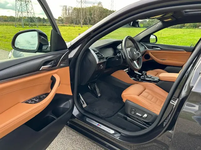 BMW X4 xDrive20i Bns Ed.+ PANORAMADAK | NAP ! 2021 Benzine 13
