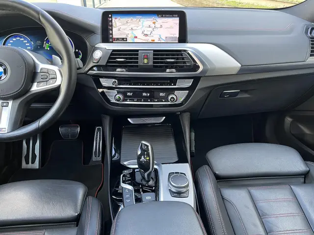 BMW X4 xDrive30i High Executive M-Sport 2019 Benzine 81