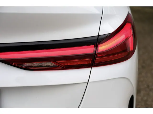 BMW 2 Serie Gran Coupé 218i M-Sport Pro 2023 Benzine 33