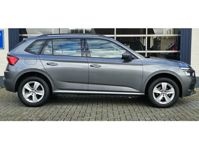 Škoda Kamiq TSI 110 DSG Ambition 2022 Benzine 6