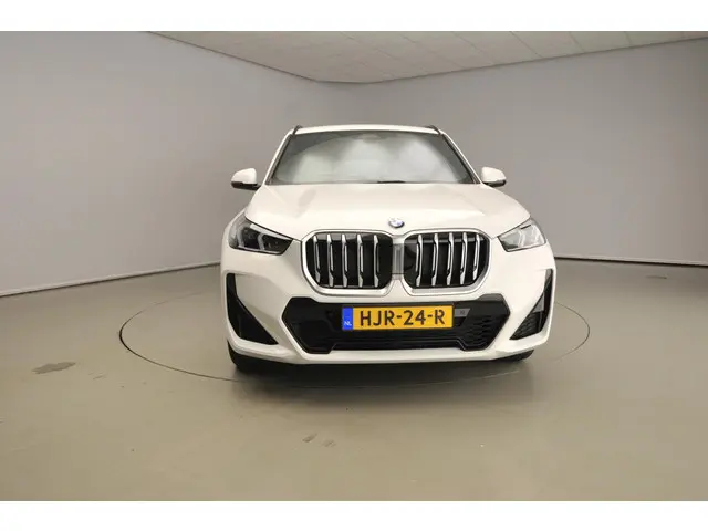 BMW X1 sDrive18i 2024 Benzine 5
