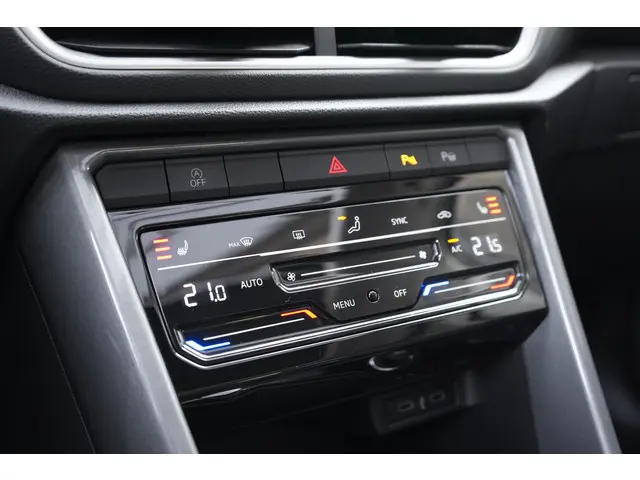 Volkswagen T-Roc 1.0 TSI 2022 Benzine 21