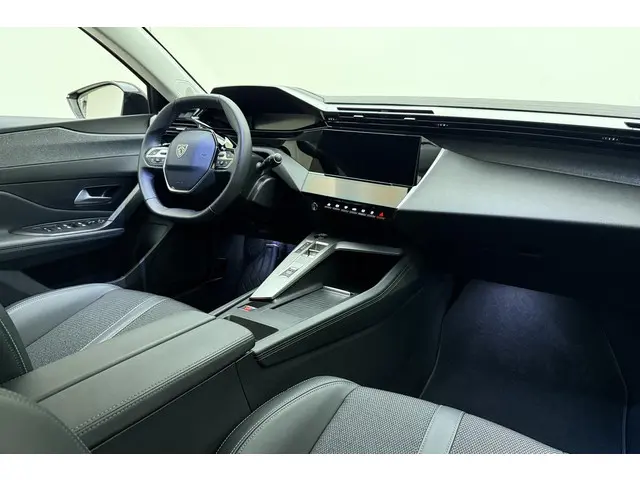 Peugeot 308 SW 1.2 PureTech Allure 2024 Benzine 3