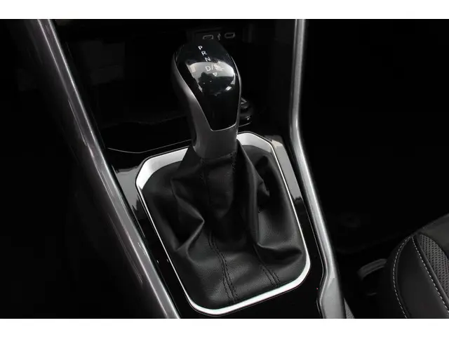 Volkswagen T-Roc 1.5 TSI DSG Style 2023 Benzine 18