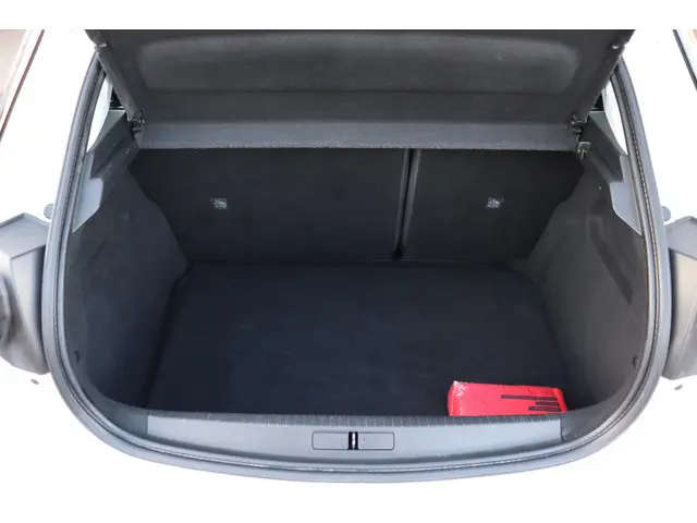 Opel Corsa 1.2Turbo Edition org. NL-auto 2020 Benzine 22