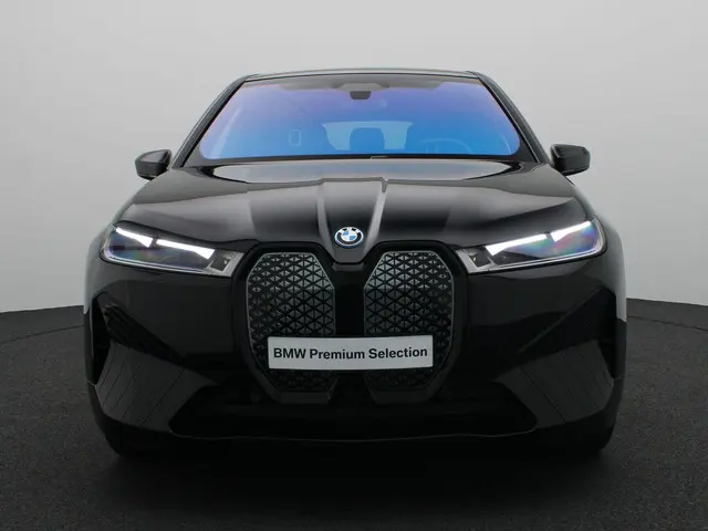 BMW iX xDrive40 2024 Elektrisch 3