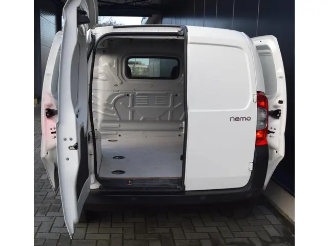 Citroën Nemo 1.3 HDiF 6-deurs Euro 5 2015 Diesel 12