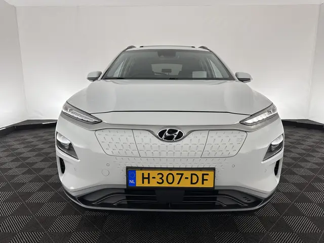 Hyundai Kona 2