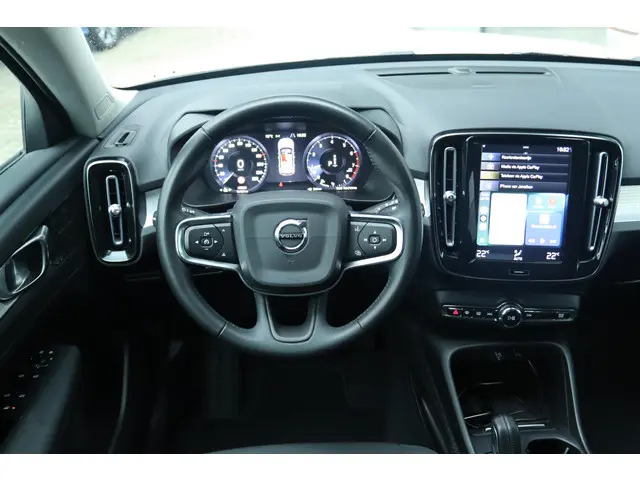 Volvo XC40 1.5 T2 AUT. BUSINESS PRO 2020 Benzine 20