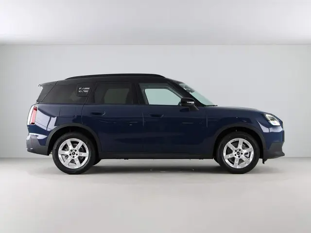 MINI Countryman C Classic Pakket M Plus 2025 Benzine 8