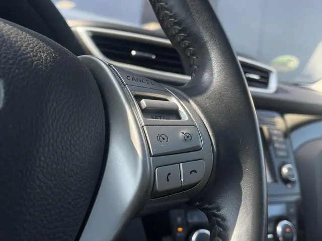 Nissan QASHQAI 1.2 Tekna 2017 Benzine 18