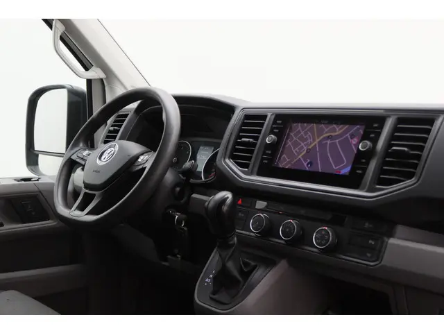 Volkswagen Crafter 35 2.0 TDI DSG 140 PK L3H3 2021 Diesel 2