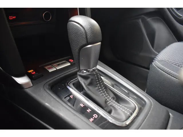 Subaru Forester 2.0 Luxury - Trekhaak 2018 Benzine 24