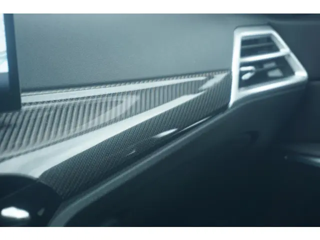 BMW 3 Serie Touring 330e 2025 Hybride Benzine 21