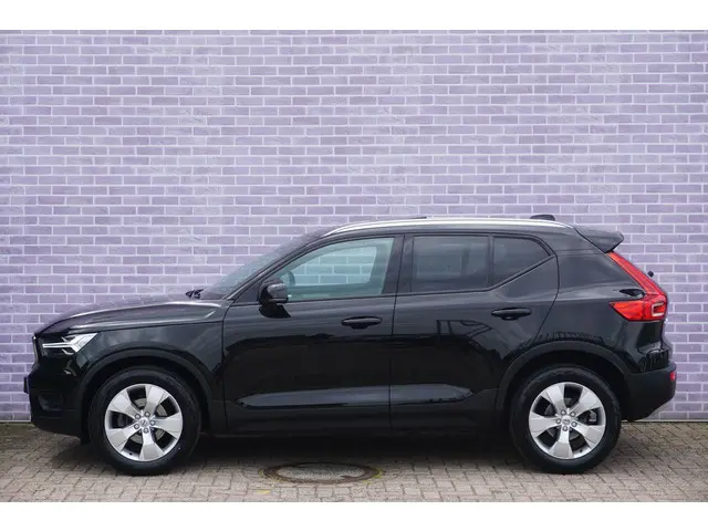 Volvo XC40 1.5 T3 Momentum Pro 2019 Benzine 18