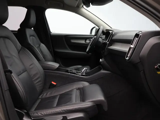 Volvo XC40 T4 Recharge Inscription 2022 Hybride Benzine 9